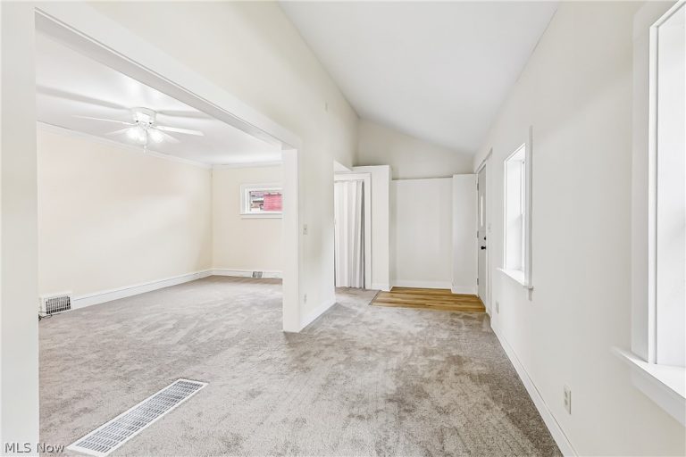 2033 Tate Avenue, Cleveland, OH - Photo 5