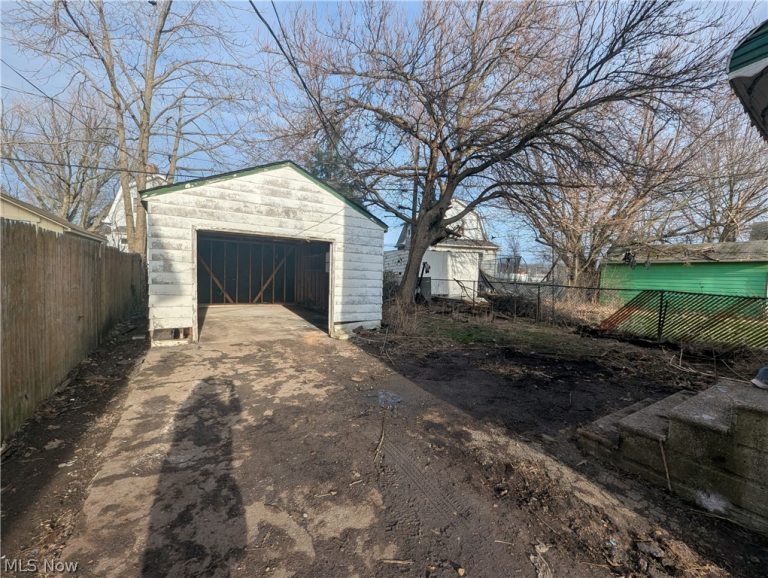 1449 Clearaire Road, Cleveland, OH - Photo 5