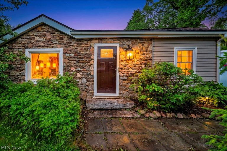 4705 State Route 303, Ravenna, OH, 44266