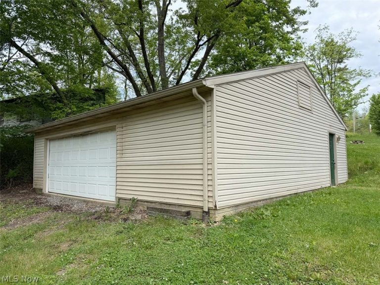 2087 Vesper Road, Carrollton, OH - Photo 3