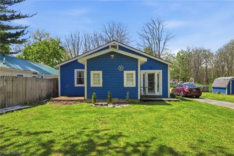 622 Riverside Boulevard, Eastlake, OH, 44095