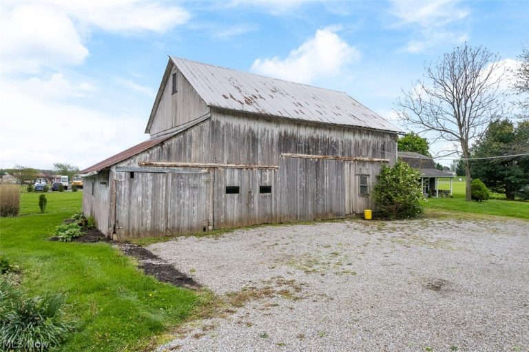 103 Kohler Road, Orrville, OH - Photo 8