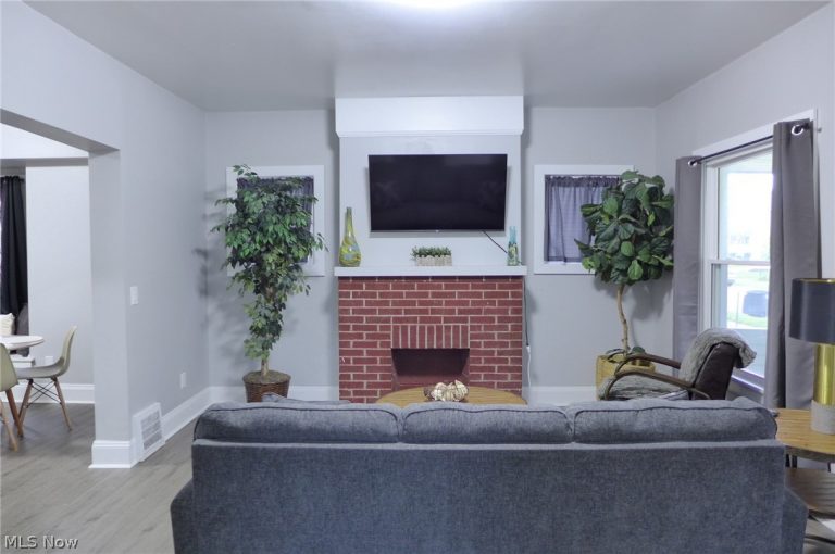 1453 107th Street, Cleveland, OH - Photo 3