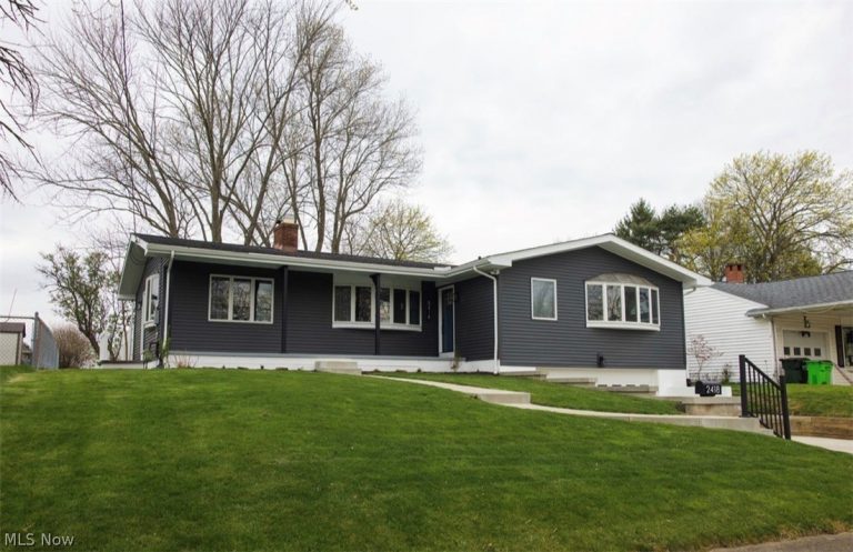 2418 Monterey Street, Wooster, OH, 44691