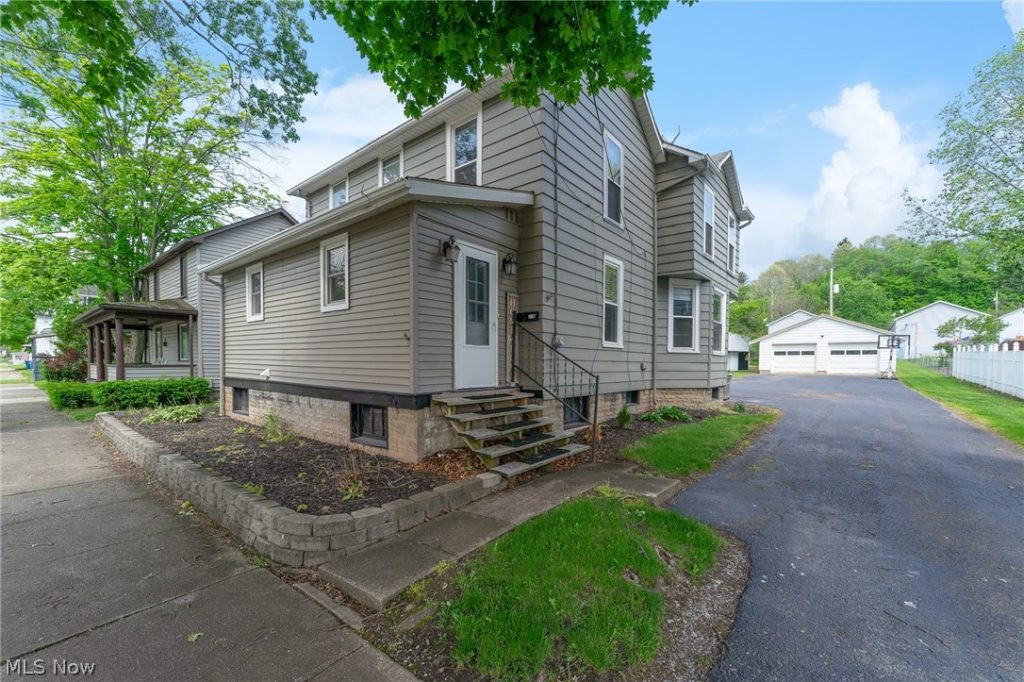 119 Main Street, Leetonia, OH