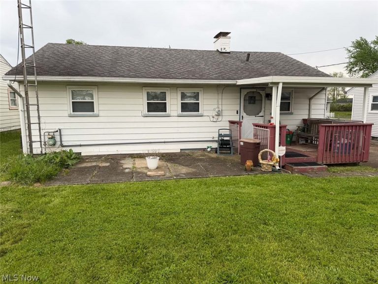 1939 Midway Avenue, Canton, OH - Photo 6