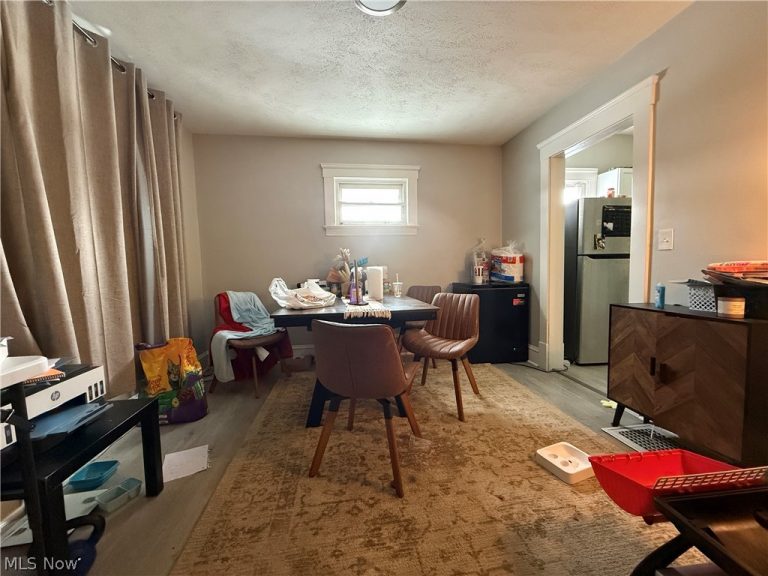 3802 Library Avenue, Cleveland, OH - Photo 6