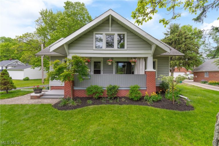 25001 Chardon Road, Richmond Heights, OH - Photo 2