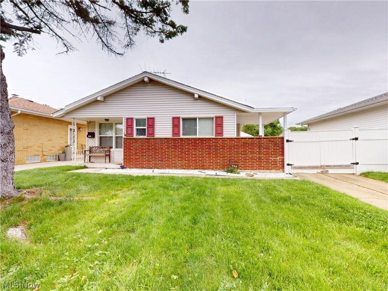 4323 Valleyside Road, Cleveland, OH, 44135