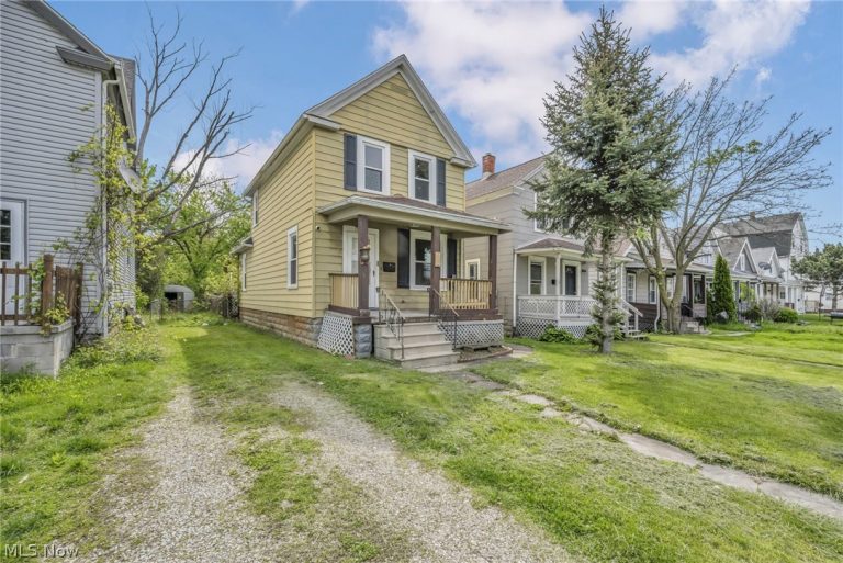 1023 Washington Avenue, Lorain, OH - Photo 4