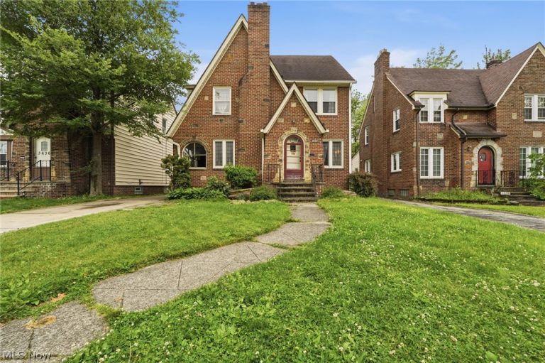 3632 Harvey Road, Cleveland Heights, OH - Photo 3