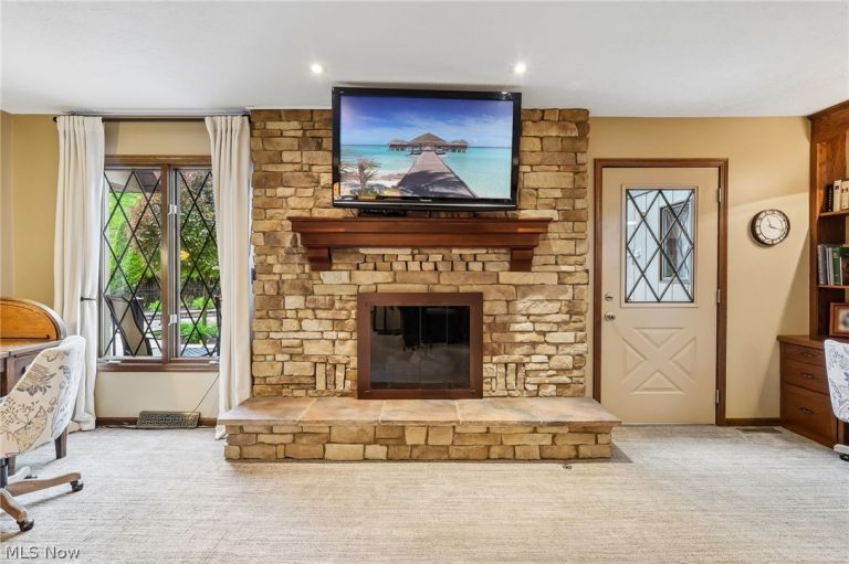 1572 Willoughby Drive, Wooster, OH - Photo 8