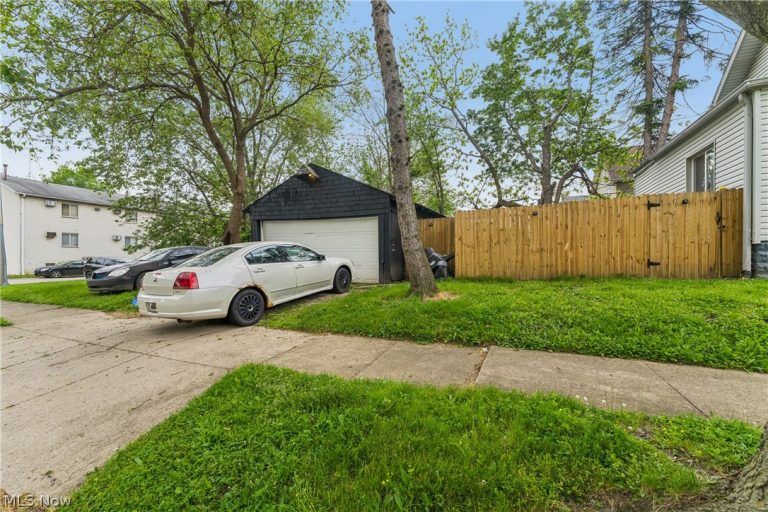 52 Brookside Avenue, Akron, OH - Photo 5