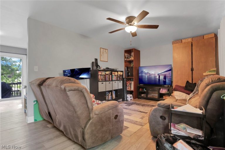 470 Mcconnell Drive, Zanesville, OH - Photo 8