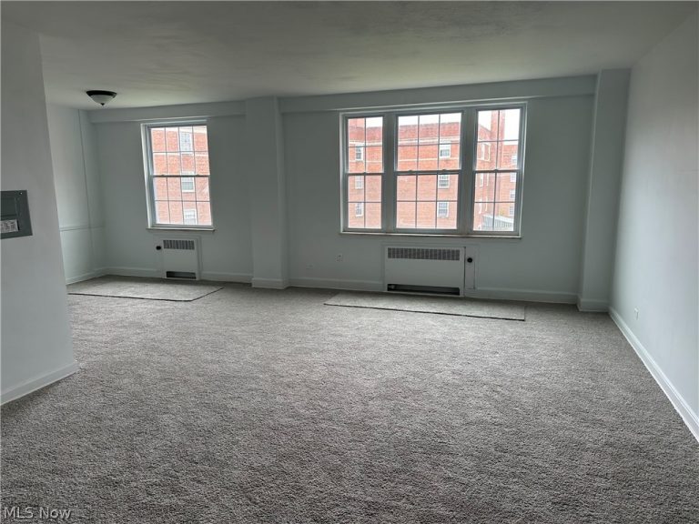 13800 Fairhill Road #416, Shaker Heights, OH - Photo 3