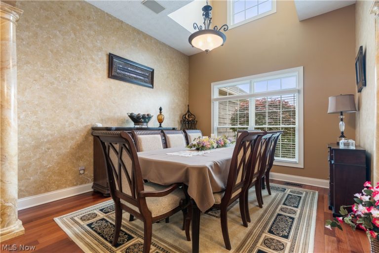 8591 Harlequin Circle, Massillon, OH - Photo 8
