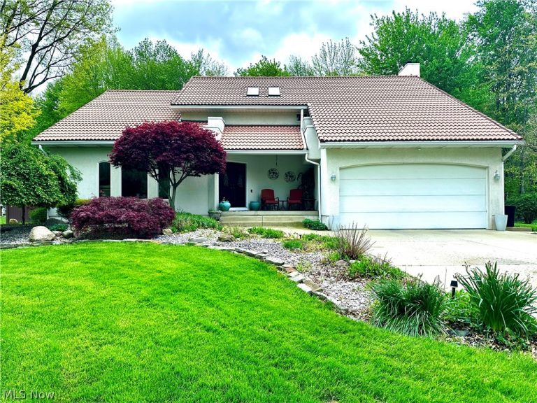 391 Centennial Drive, Vienna, OH, 44473