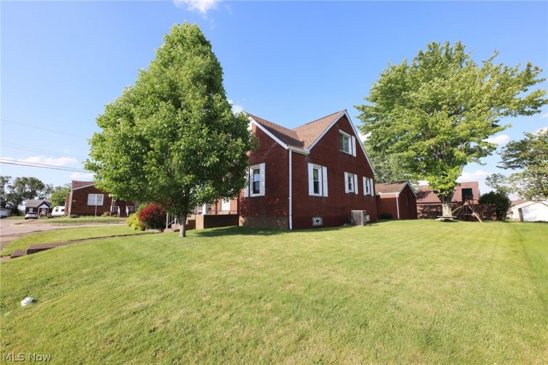 217 Oregon Ave., Weirton, WV - Photo 3