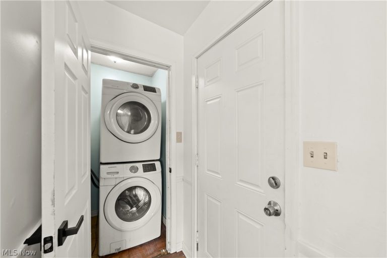 1314 Cove Avenue, Lakewood, OH - Photo 8