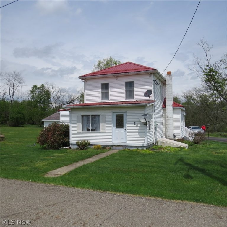 22 Maple Hill Road, Salineville, OH, 43945