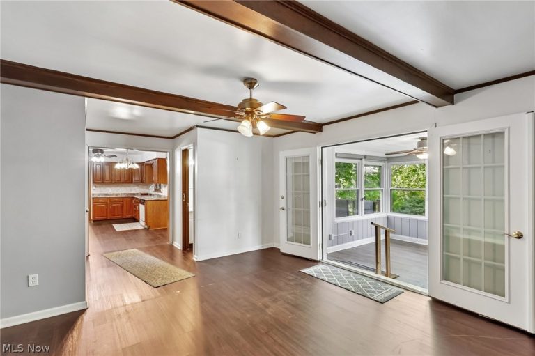612 Forest Ridge Drive, Boardman, OH - Photo 8