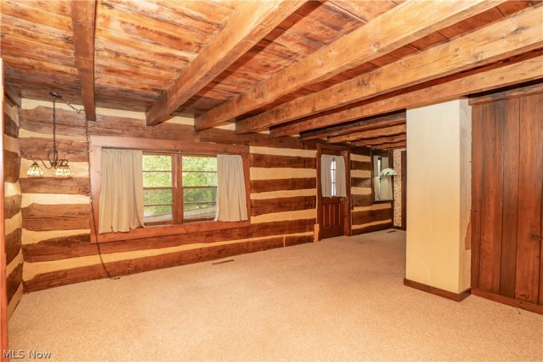 2909 Sanitarium Road, Akron, OH - Photo 3