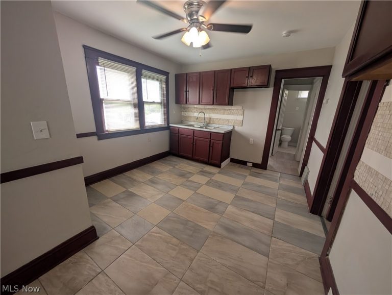 7515 Ottawa Road, Cleveland, OH - Photo 6