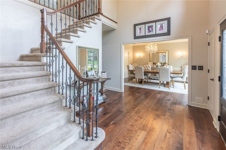 74 Oak Tree, Canfield, OH - Photo 6