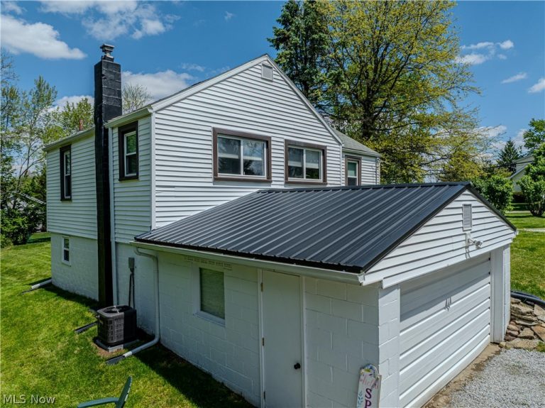 4465 Eastland Avenue, Louisville, OH - Photo 4