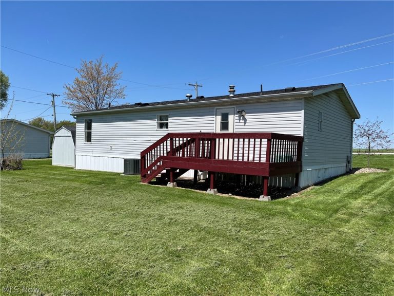 9741 Yoder Road, Sterling, OH - Photo 3