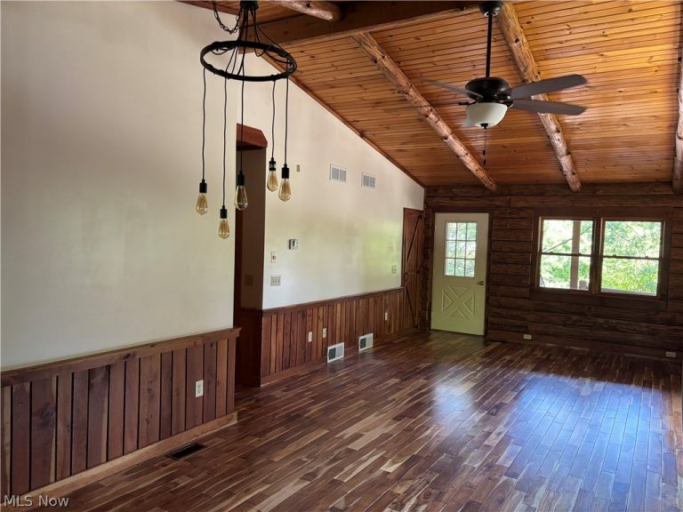 3242 Schneiders Crossing Road #D, Dover, OH - Photo 8