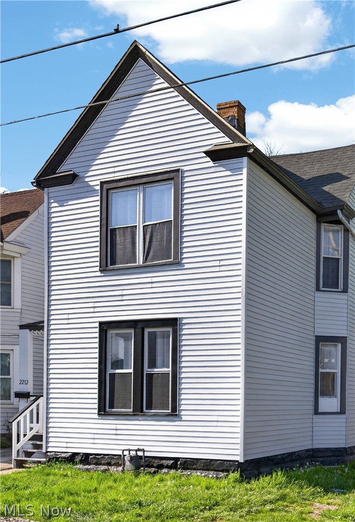 2212 Selzer Avenue, Cleveland, OH - Photo 2