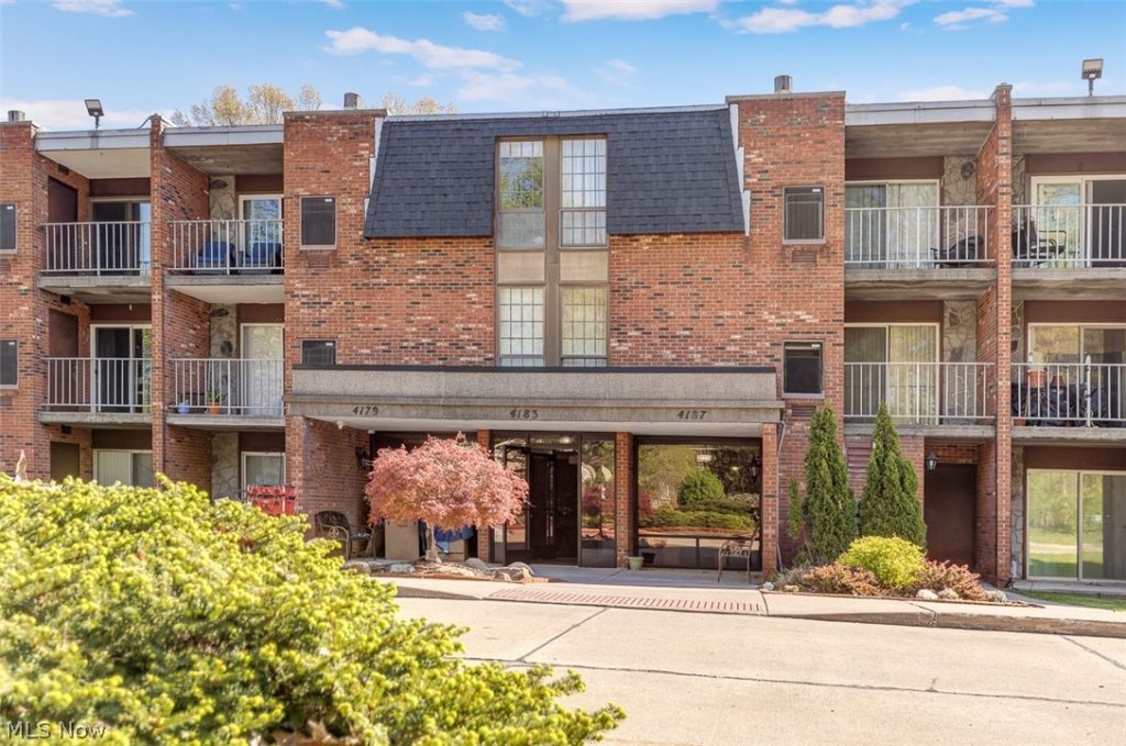 4179 Columbia Road #217, North Olmsted, OH