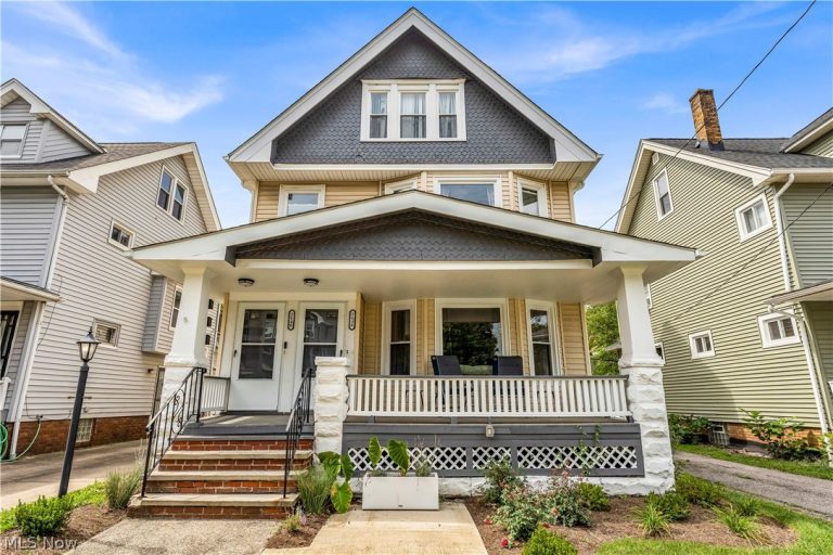 2638 126th Street #2/UP, Cleveland, OH, 44120