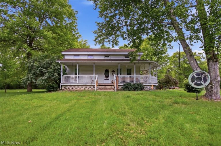 2591 Wayland Road, Deerfield, OH, 44411