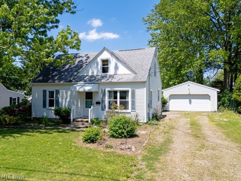 576 Hartzler Street, Wooster, OH, 44691