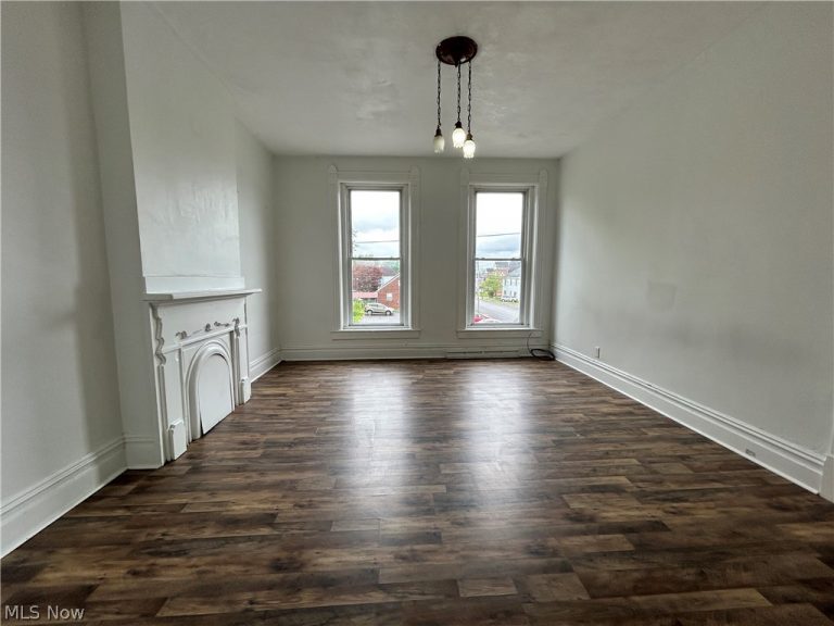 212 Main Street #1/2, Toronto, OH - Photo 4