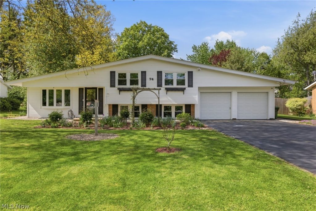 74 Melrose Drive, Painesville Twp, OH