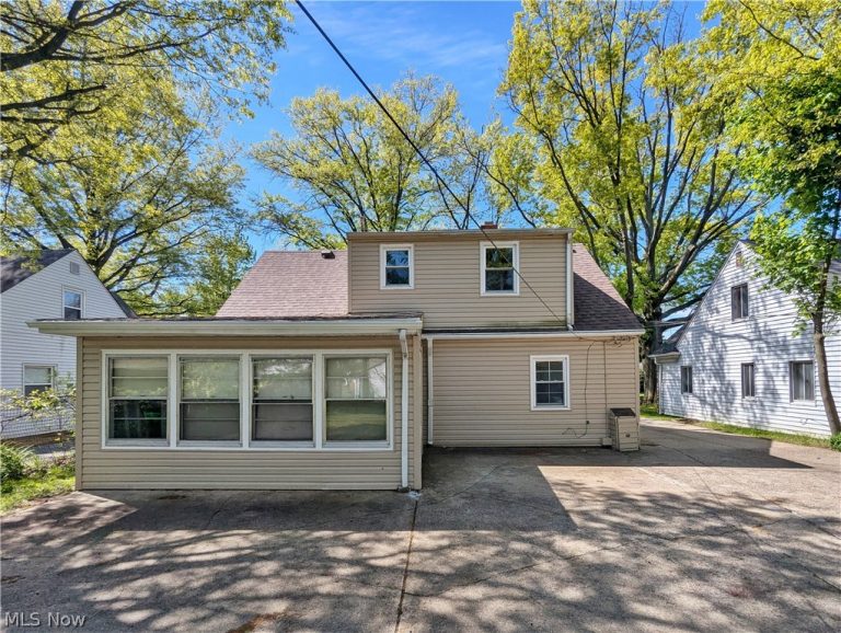 4135 Eastway Road, Cleveland, OH - Photo 5