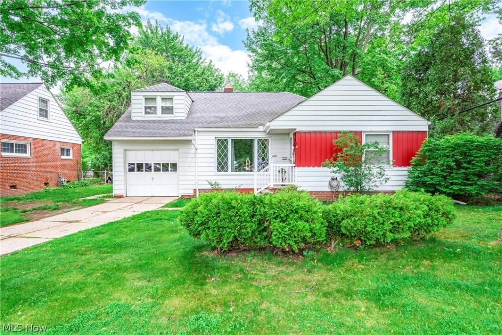 449 Dover Center Road, Bay Village, OH