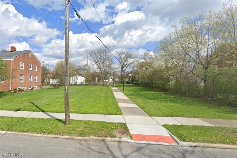Westbury Road, Shaker Heights, OH, 44120