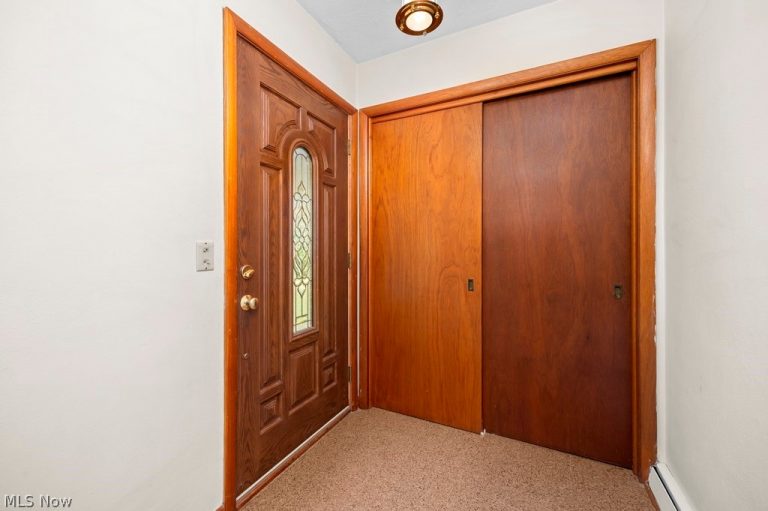13720 Durkee Road, Grafton, OH - Photo 4