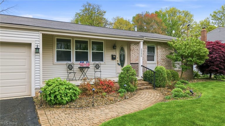 2286 Kennedy Drive, Salem, OH - Photo 2