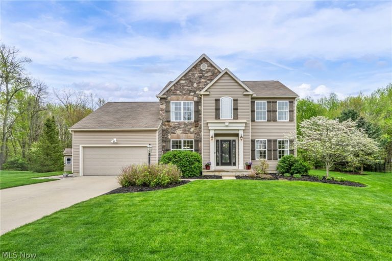 525 Caledonia Drive, Wadsworth, OH, 44281