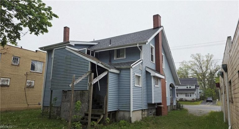 1934 Midlothian Boulevard, Youngstown, OH - Photo 4