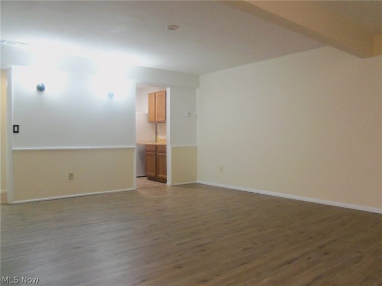 762 Mentor Avenue #31, Painesville, OH - Photo 4