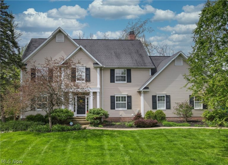 30 Blackberry Drive, Hudson, OH, 44236