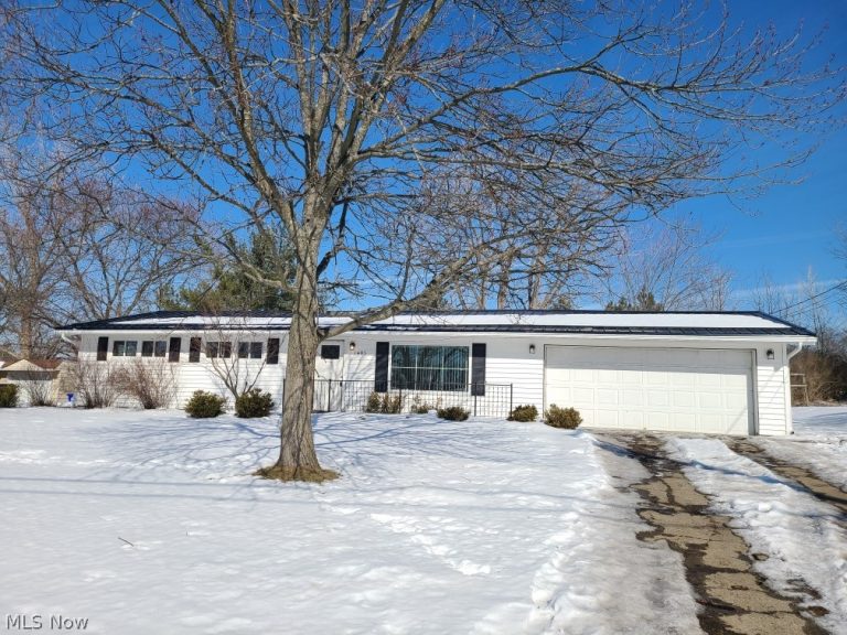 1485 Pike Parkway, Streetsboro, OH, 44241
