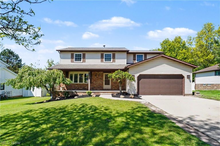 3890 Sanford Drive, Parma, OH - Photo 3