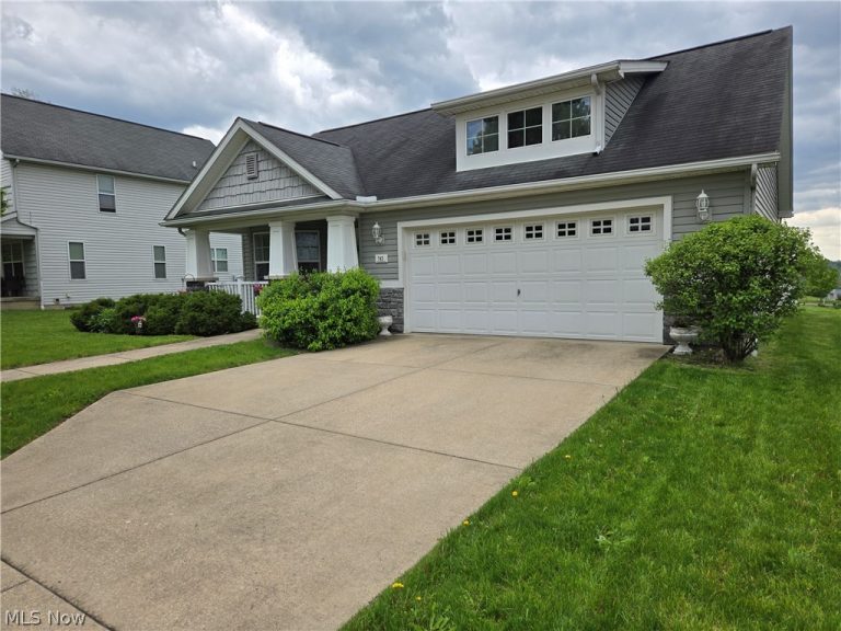 745 Lexington Avenue, Youngstown, OH - Photo 2